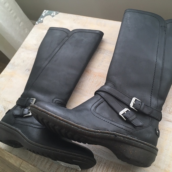 UGG Women's Rosen Tall Black Winter Boots size 7M - Picture 5 of 6